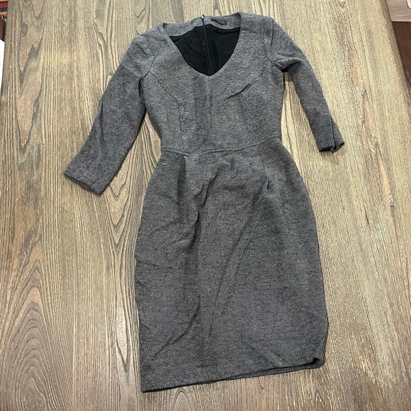 Peserico Midi Sheath Dress 3/4 Sleeve V-Neck Tweed Knit Lined Gray Size 38 - Picture 1 of 9